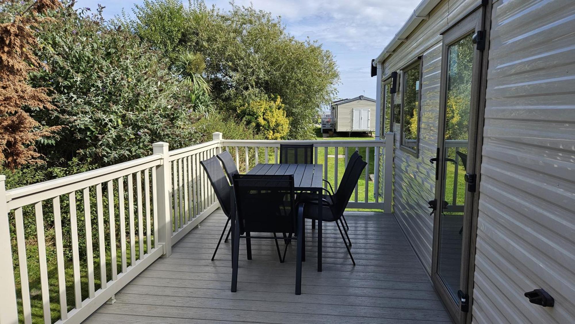 Pk - With Decking *