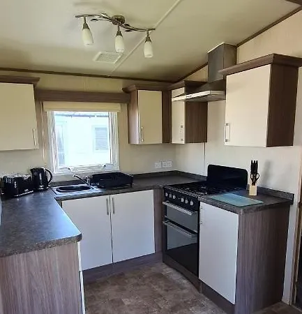 Pk Holiday Home - With Decking Great Yarmouth Exterior photo